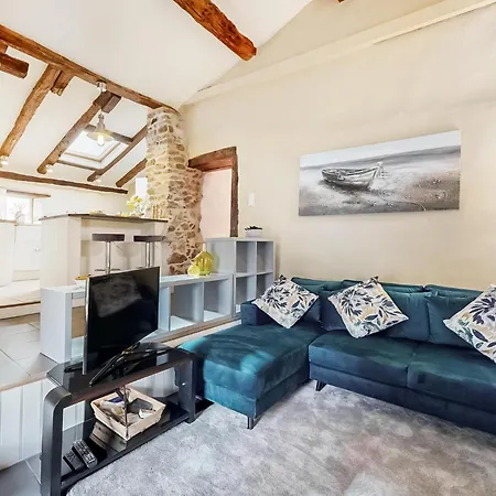 펜션 Le Vieux Fournil Chabanais