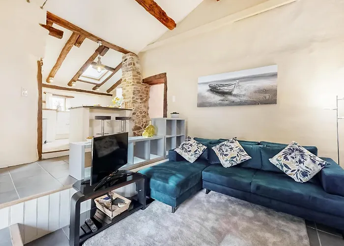 Holiday home Le Vieux Fournil Chabanais