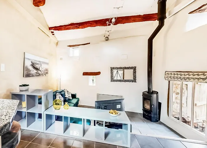 Holiday home Le Vieux Fournil