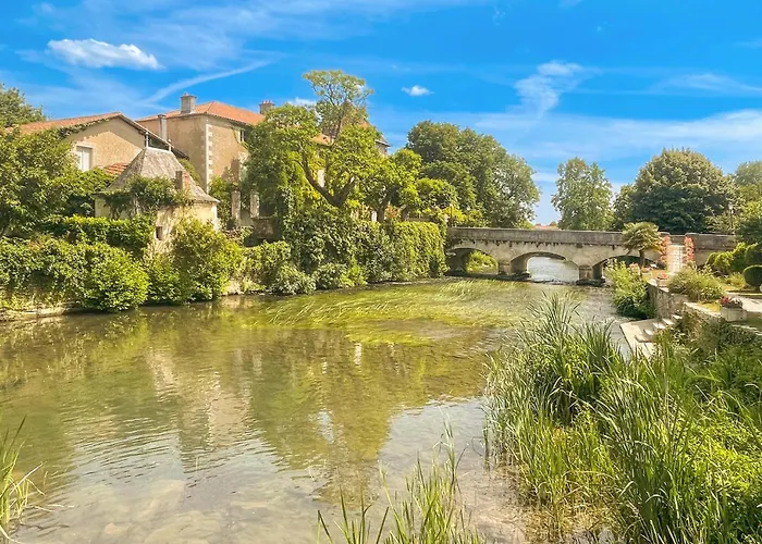 Holiday home Le Vieux Fournil *